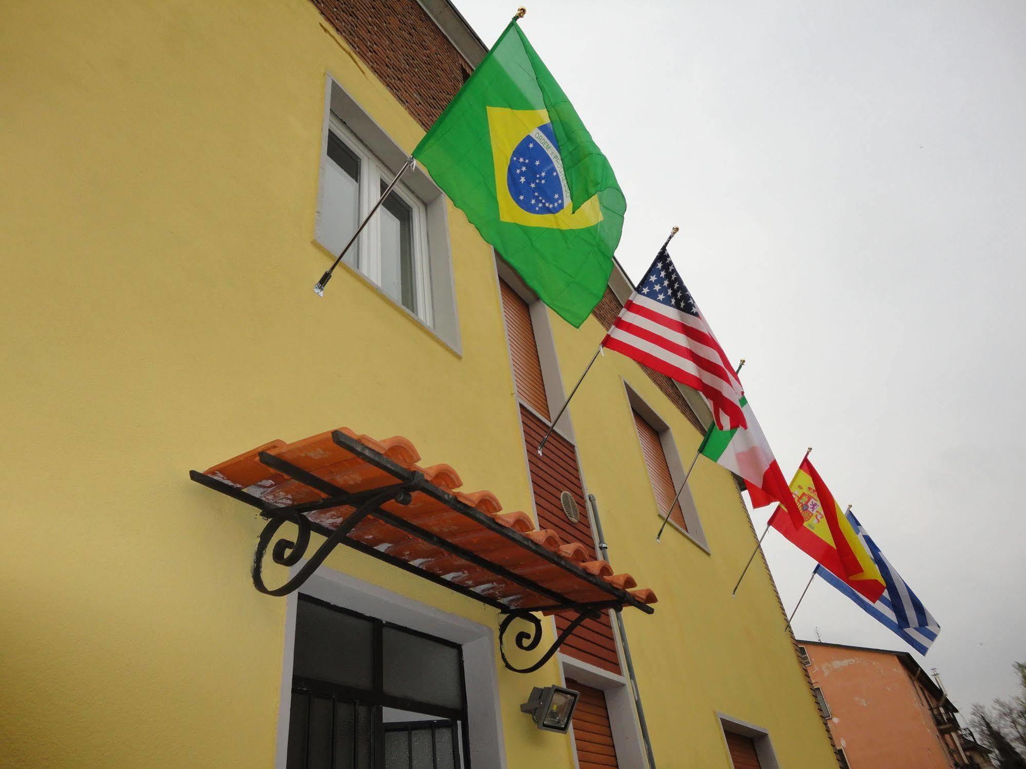 Pavia Ostello Dış mekan fotoğraf